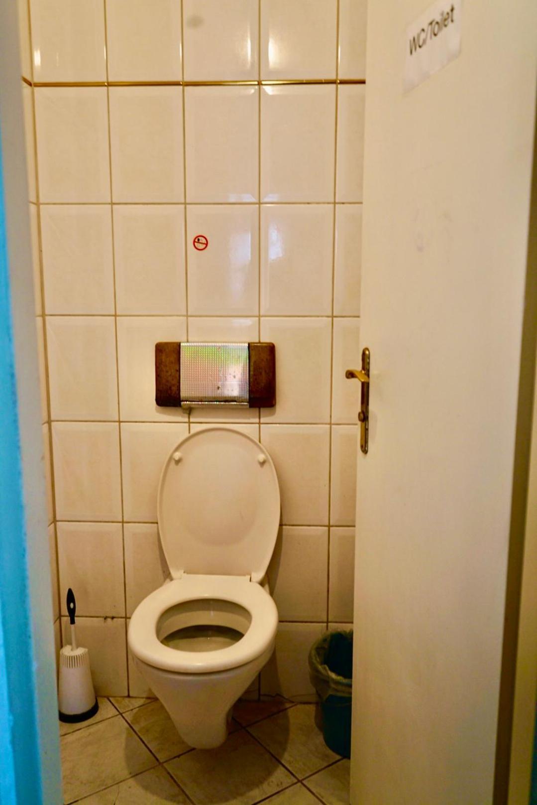 U6 Schoepfwerk Hostel 11 Wien Ngoại thất bức ảnh