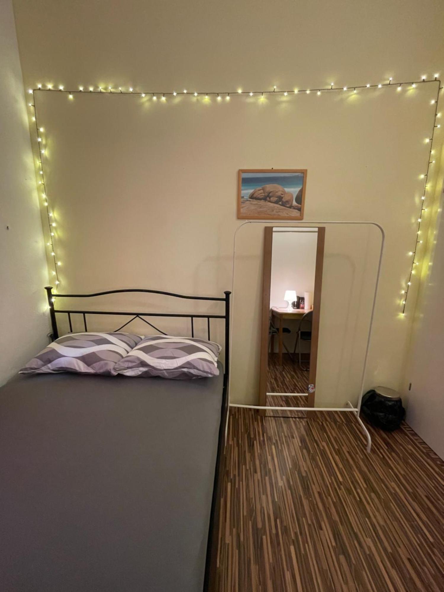 U6 Schoepfwerk Hostel 11 Wien Ngoại thất bức ảnh